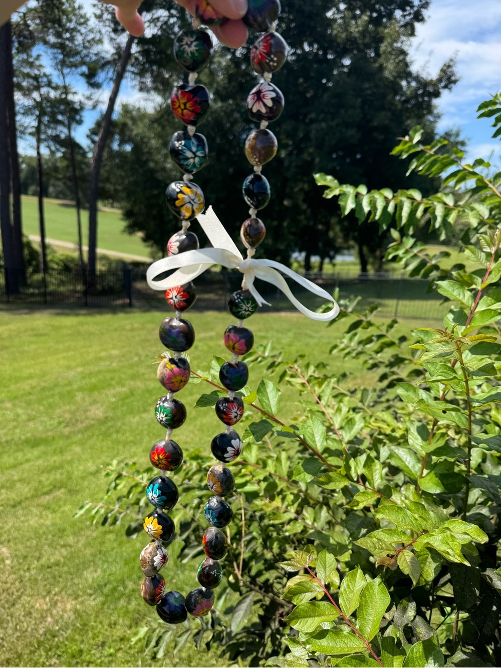 Graduation Kukui Nut Lei with Painted Flowers Multicolor Hawaiian Lei 🌸🌺🌻🌷🌼